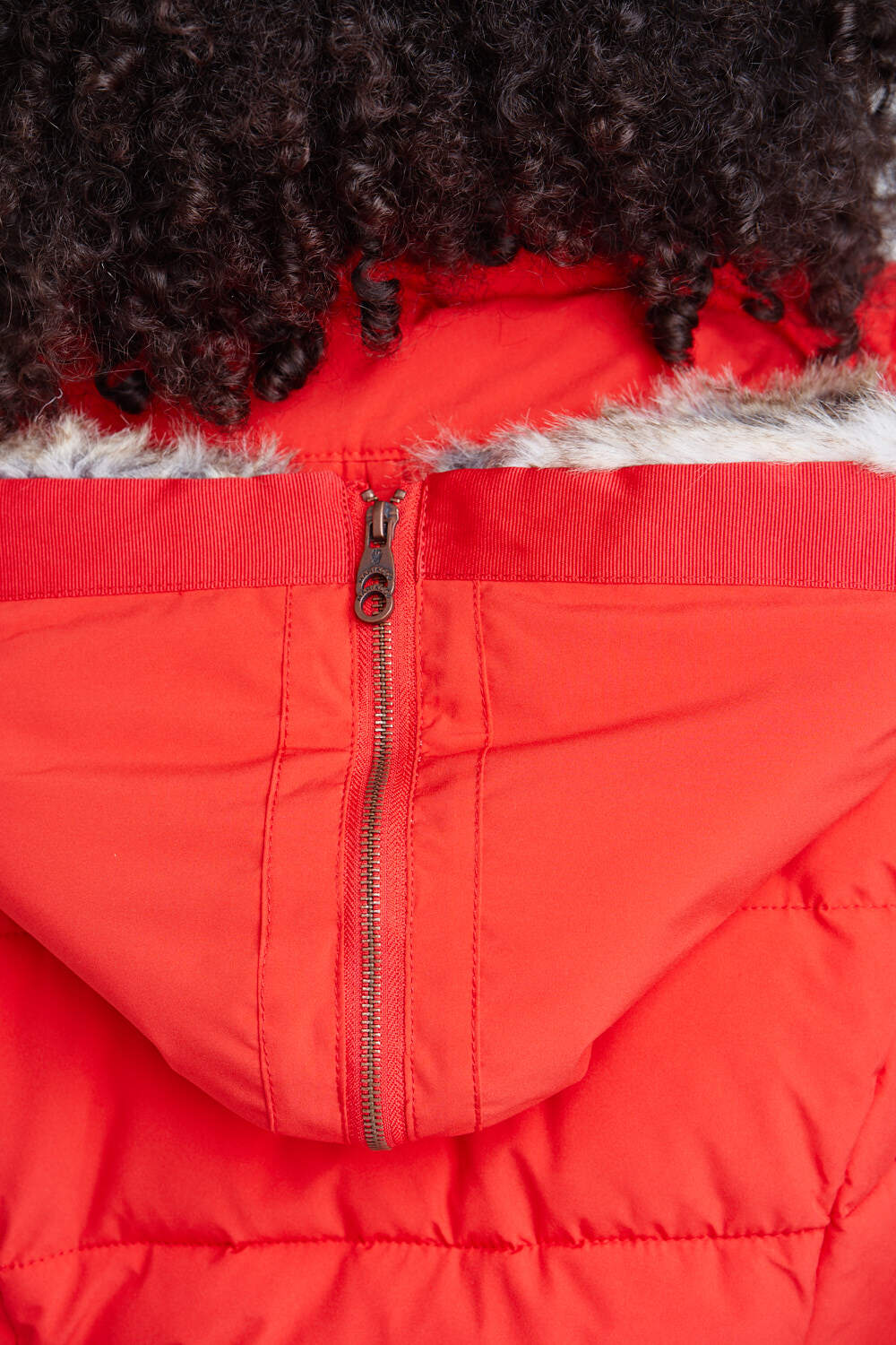 MARIKOO Damen Stylischer Winterjacke Steppjacke Mit Großer Kapuze Nekoo