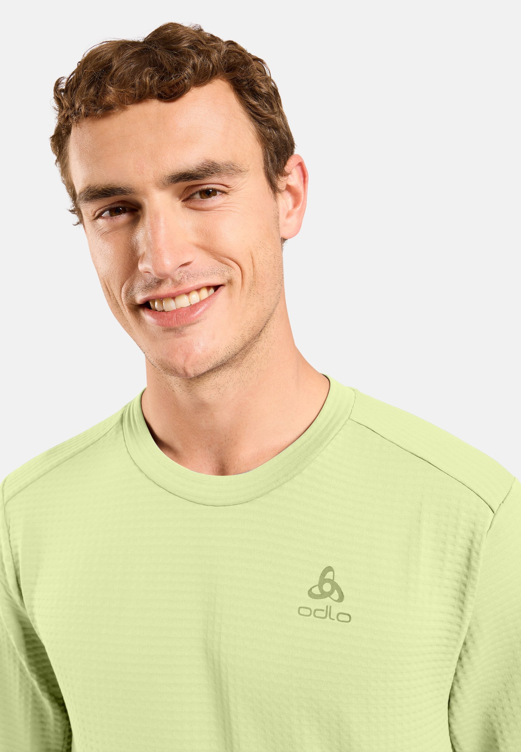 Essentials Thermal Laufshirt mit Rundhalsausschnitt in shadow lime