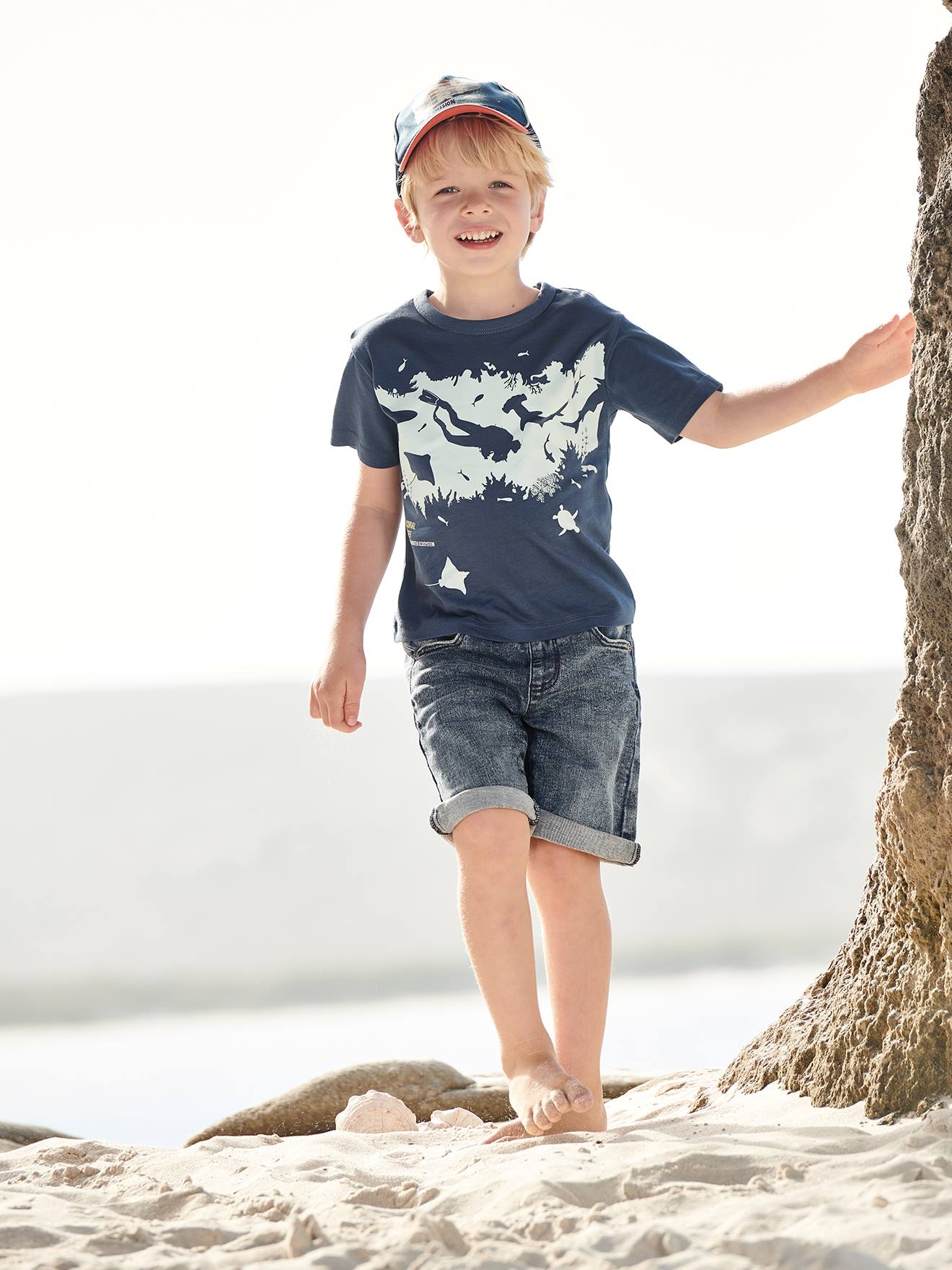 Bermuda de moletom com efeito jeans para meninos, lavagem azul escura