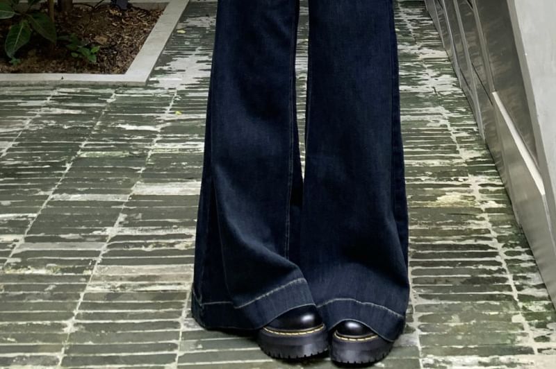 ANORA - High Rise Washed Wide Leg Jeans