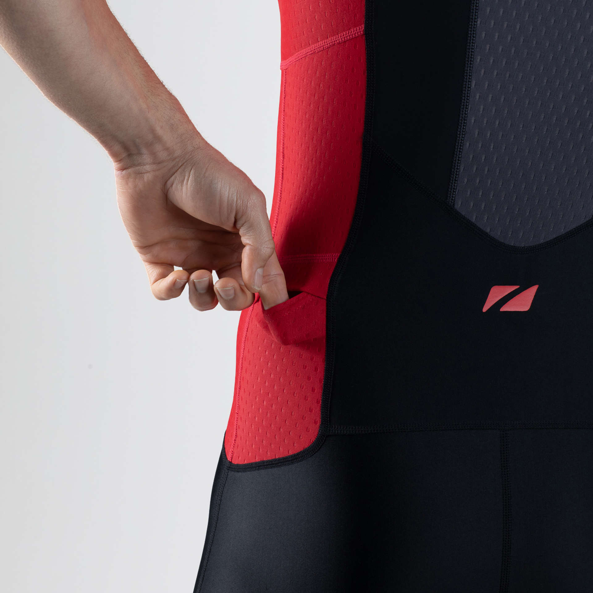 Zone3 Aquaflo Plus Trisuit Korte Mouwen Rood/Zwart Heren