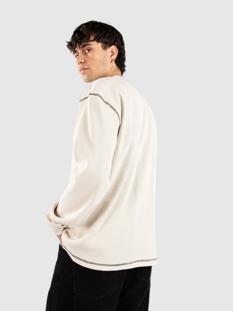 Empyre Ash Tray Long Sleeve T-Shirt natural