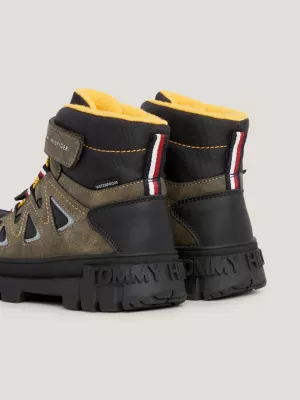 Botas de cano curto impermeáveis com cadarço