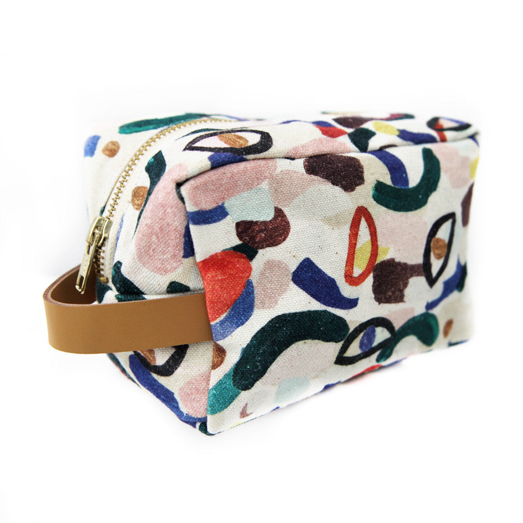 Pouch 
