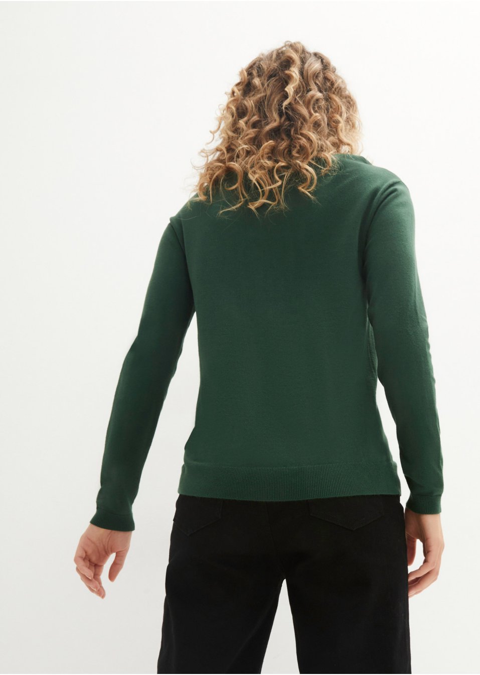 Pull en fine maille avec col et patte de boutonnage