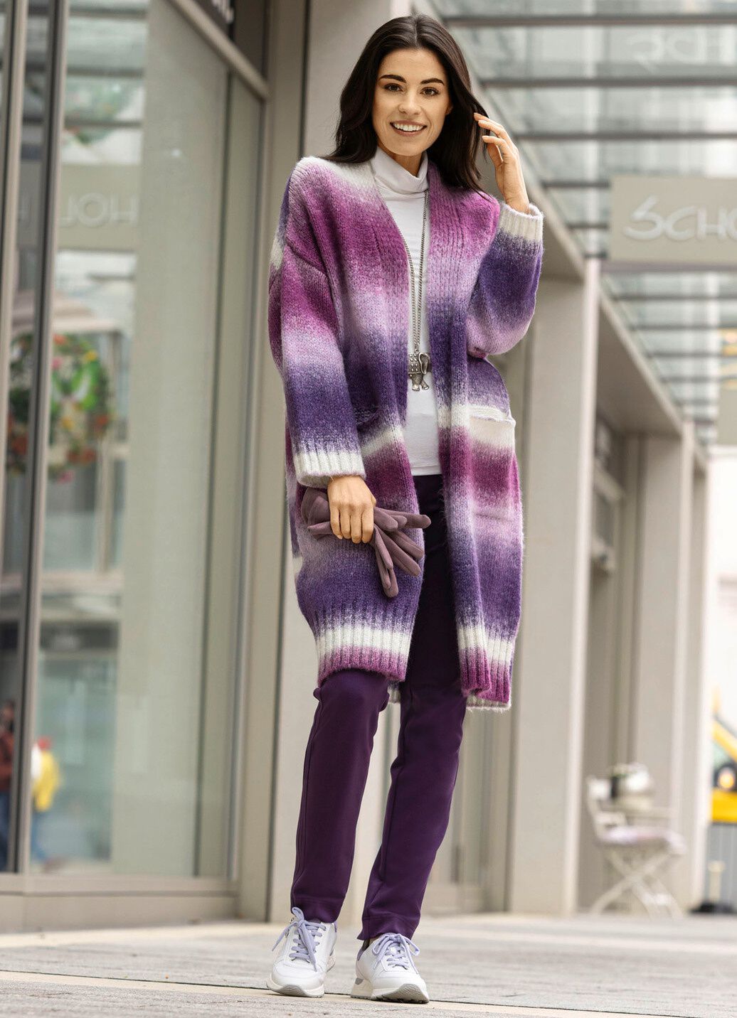 Strickmantel aus flauschigem Effektgarn