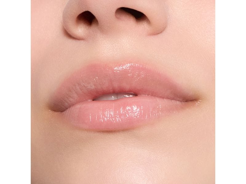 Catrice Lip Gloss Care In Colours 010 Everyday Farbiger Lippenbalsam in einem transparenten Rosaton für glänzende Lippen