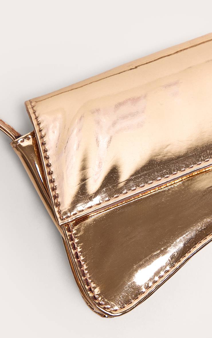Doré Sac À Bandoulière Baguette En Synthétiquecuir Avec Rabat