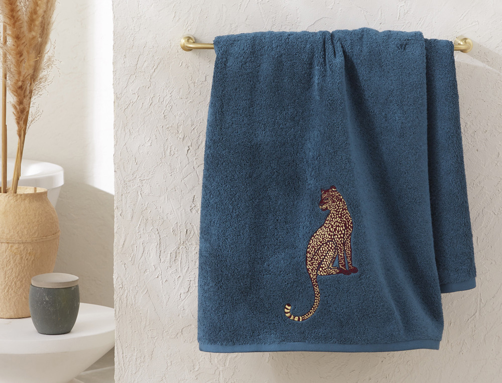 Drap de bain brodé-Nouvel eden