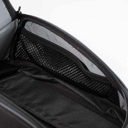 Sacoche réservoir SW-MOTECH ION ONE (5 à 9 LITRES) Universel