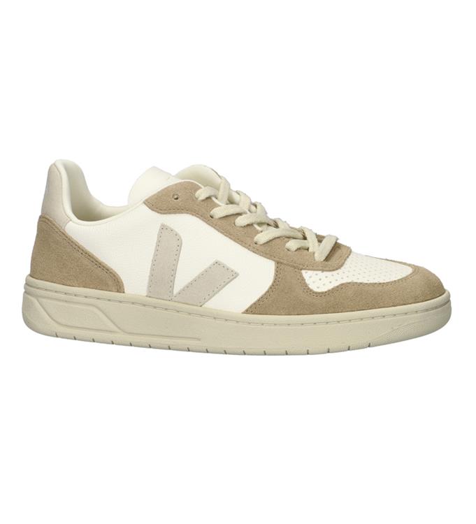 VEJA V-10 Leather Naturel Sahara