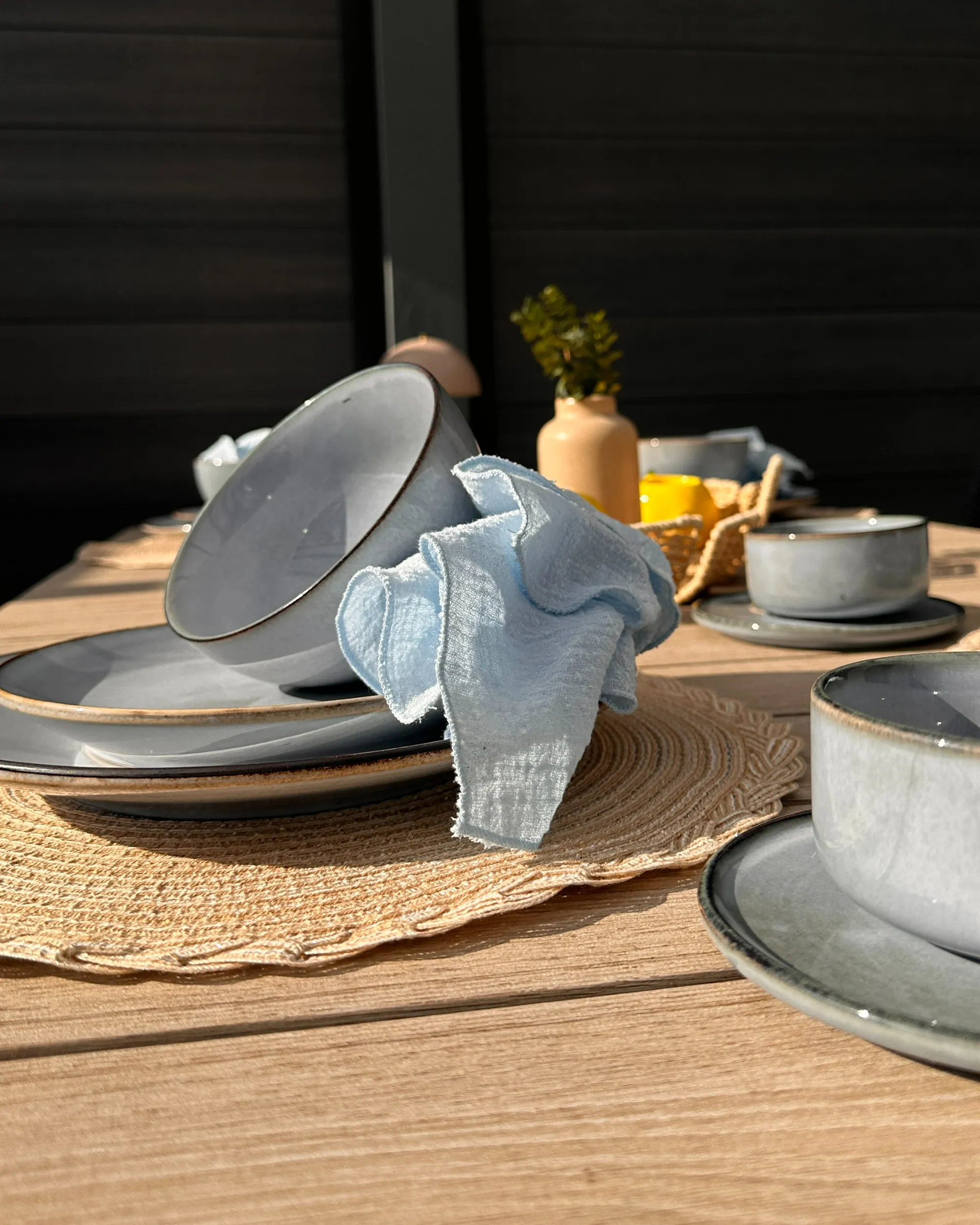 Set van 4 kopjes met schotels JUNIPER Steengoed Lichtblauw
