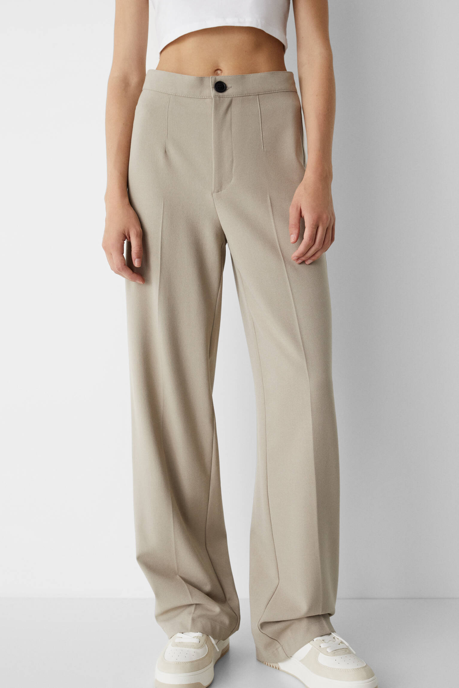 Calça social com pregas - marrom claro