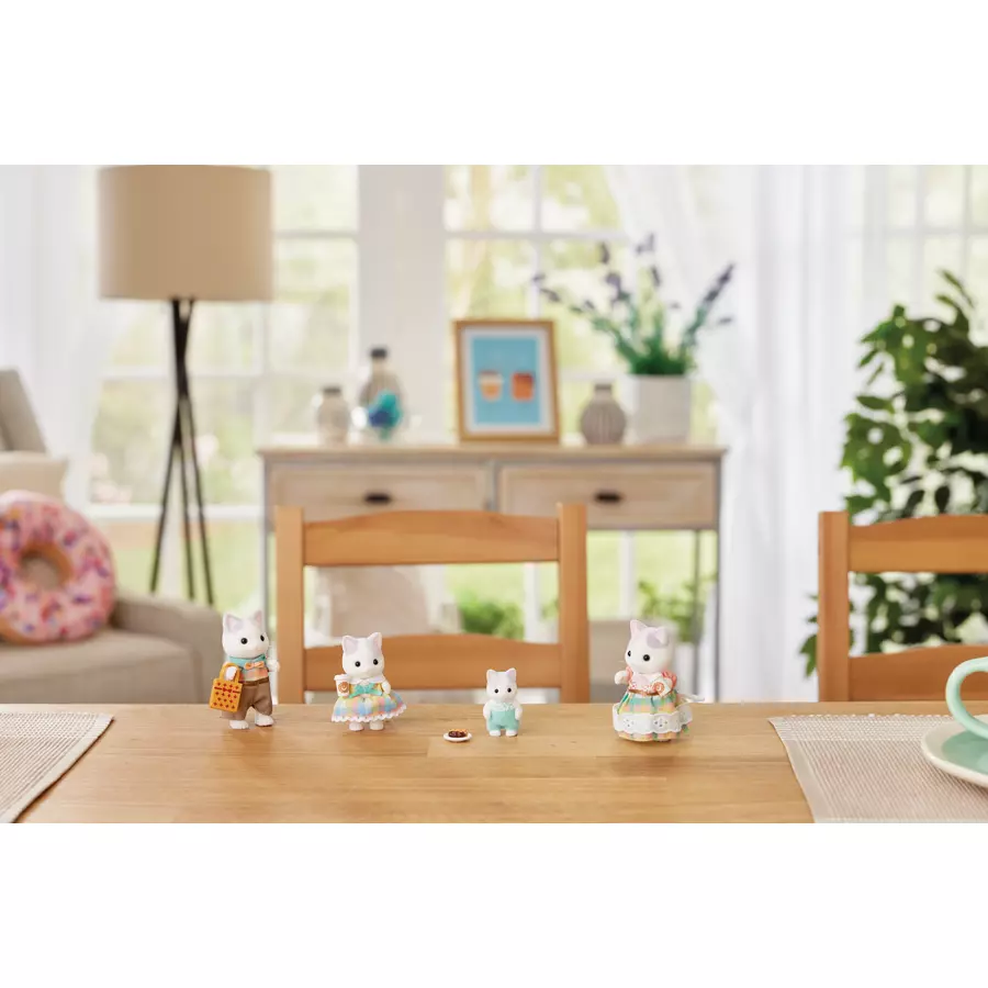 Sylvanian Families® Milchkatzen Familie