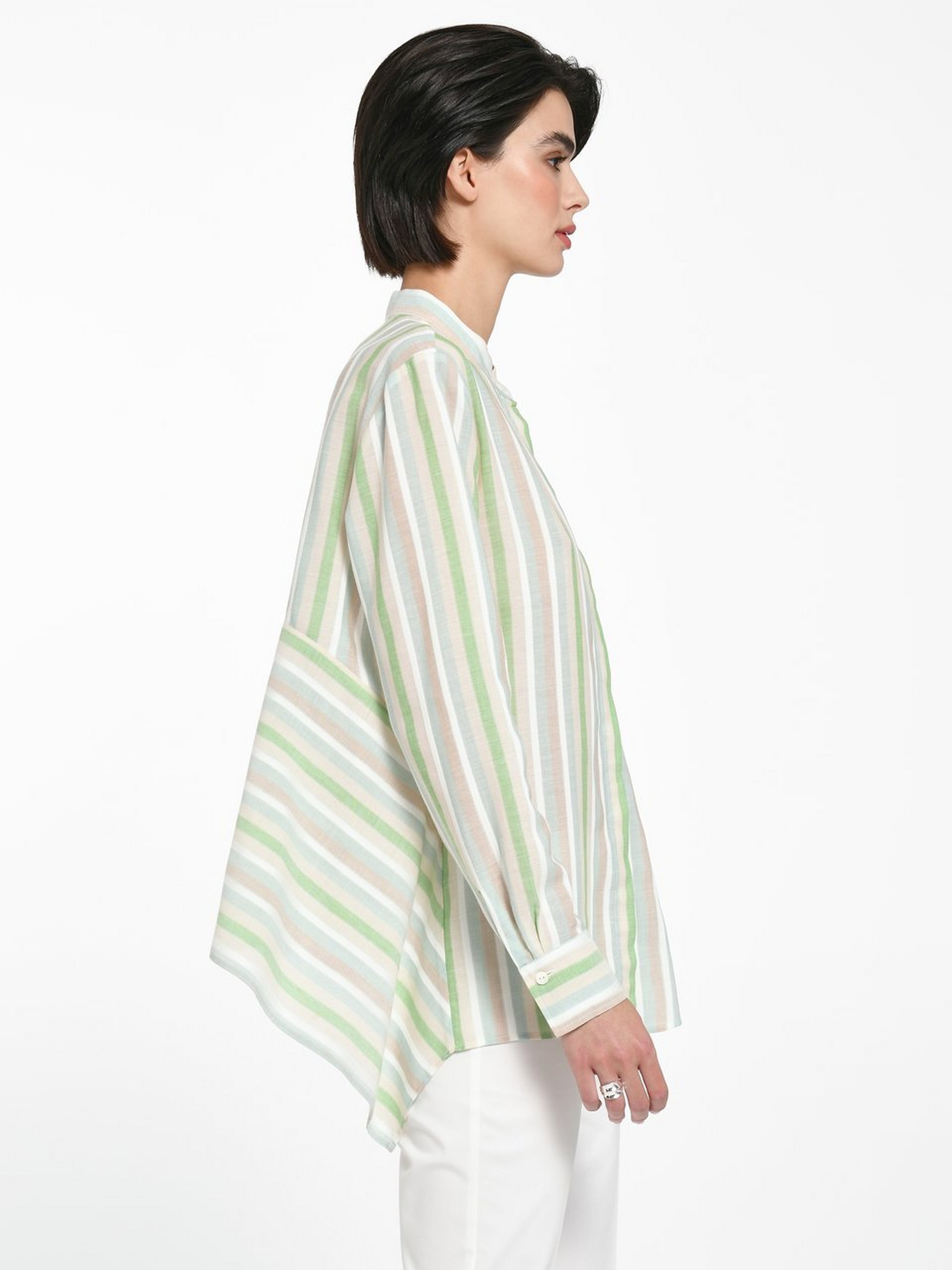 Bluse mit Stehkragen