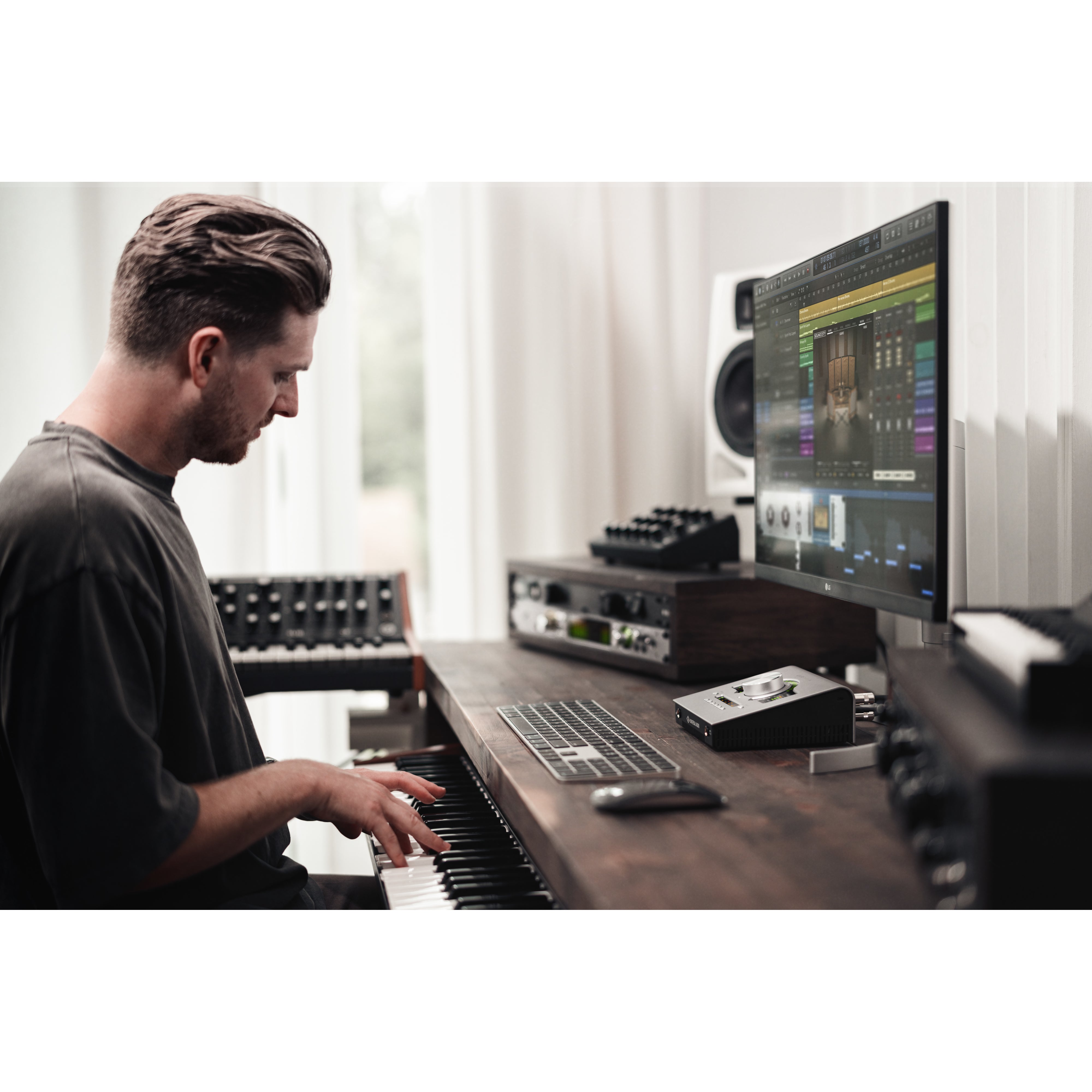 Universal Audio Apollo Twin X DUO Gen 2 Essential+ Edition