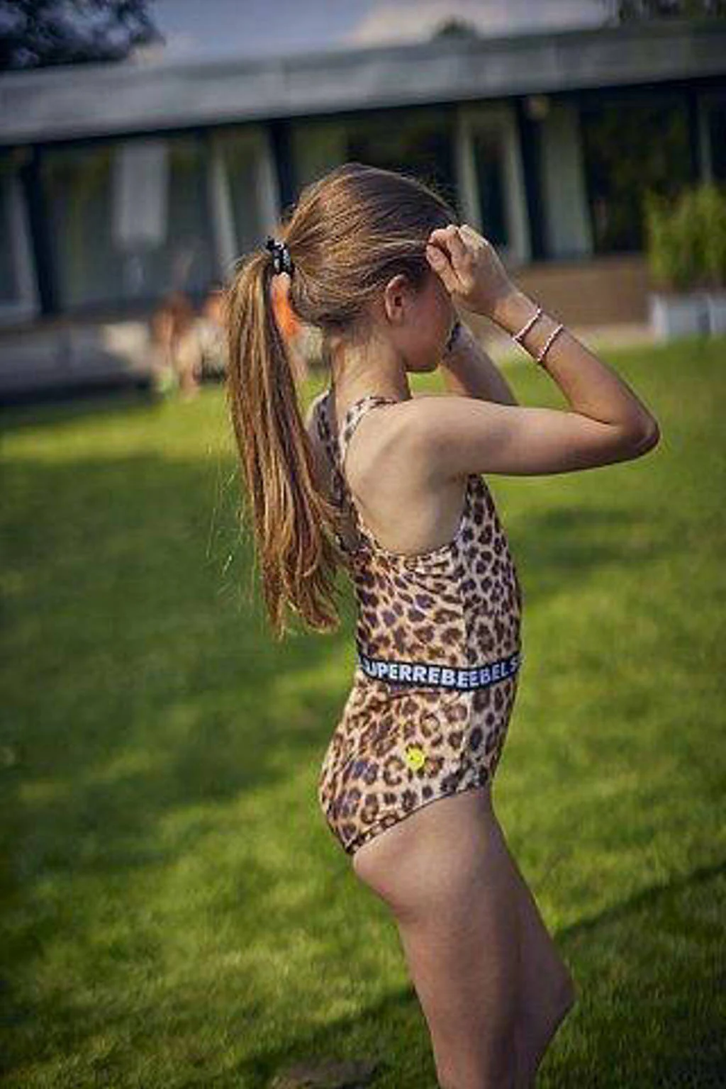 badpak Pisa bruin
