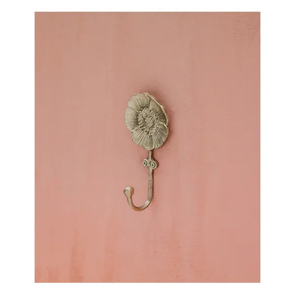 Doing Goods Patère en laiton mat Mia Poppy | Gold