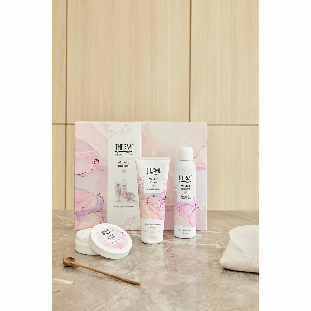 Therme Wellness Treatment Geschenkset Mindful Blossom1 set