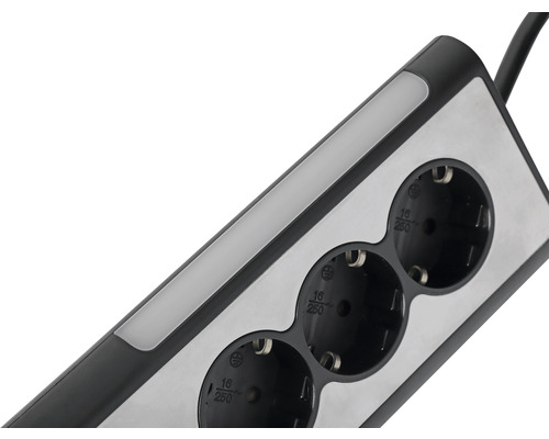Drievoudig stopcontact met 1x USB-A-poort en 1x USB-C-poort, 1,5 m kabel met schokbescherming, zwart/zilver