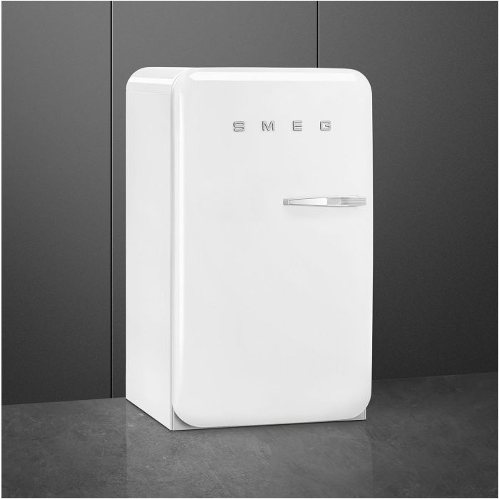 SMEG Stand-Kühlschrank 50's Retro Style FAB10HLWH5 Weiß