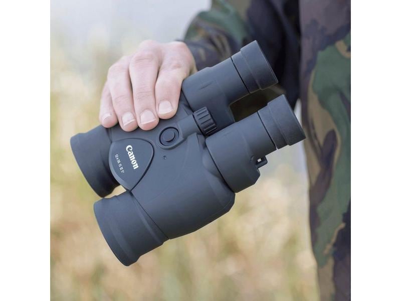 Canon Fernglas 12x36 IS III Leistungsstarkes und handliches Fernglas mit 12facher Vergrösserung und Bildstabilisator – ideal zur Vogelbeobachtung, für Sportveranstaltungen und auf Reisen