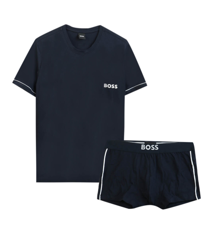 Conjunto BOSS: camiseta azul marinho e cueca boxer.