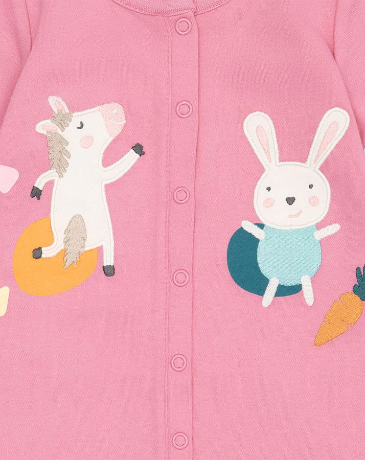 Schlafstrampler mit Fuß FUNKY CARROT in rosa