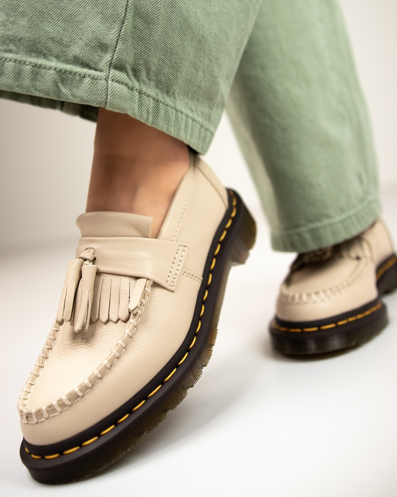 Dr. Martens Adrian Mocassins & loafers  - beige