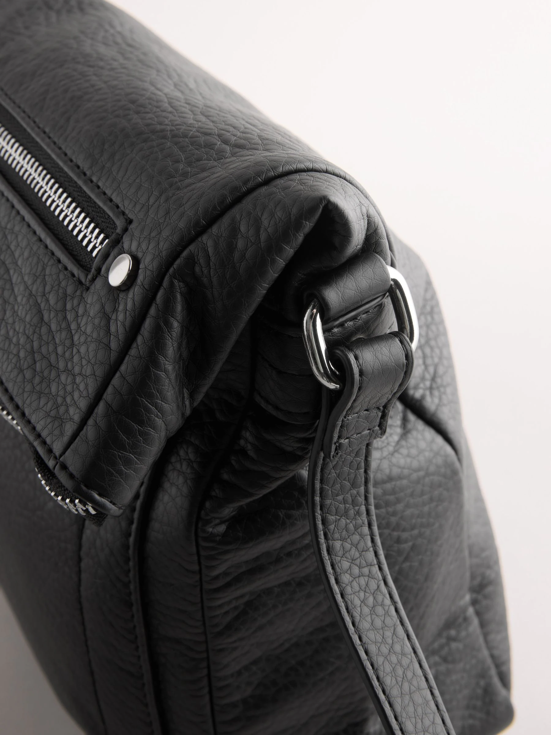 Zwart - Gewassen messenger-tas