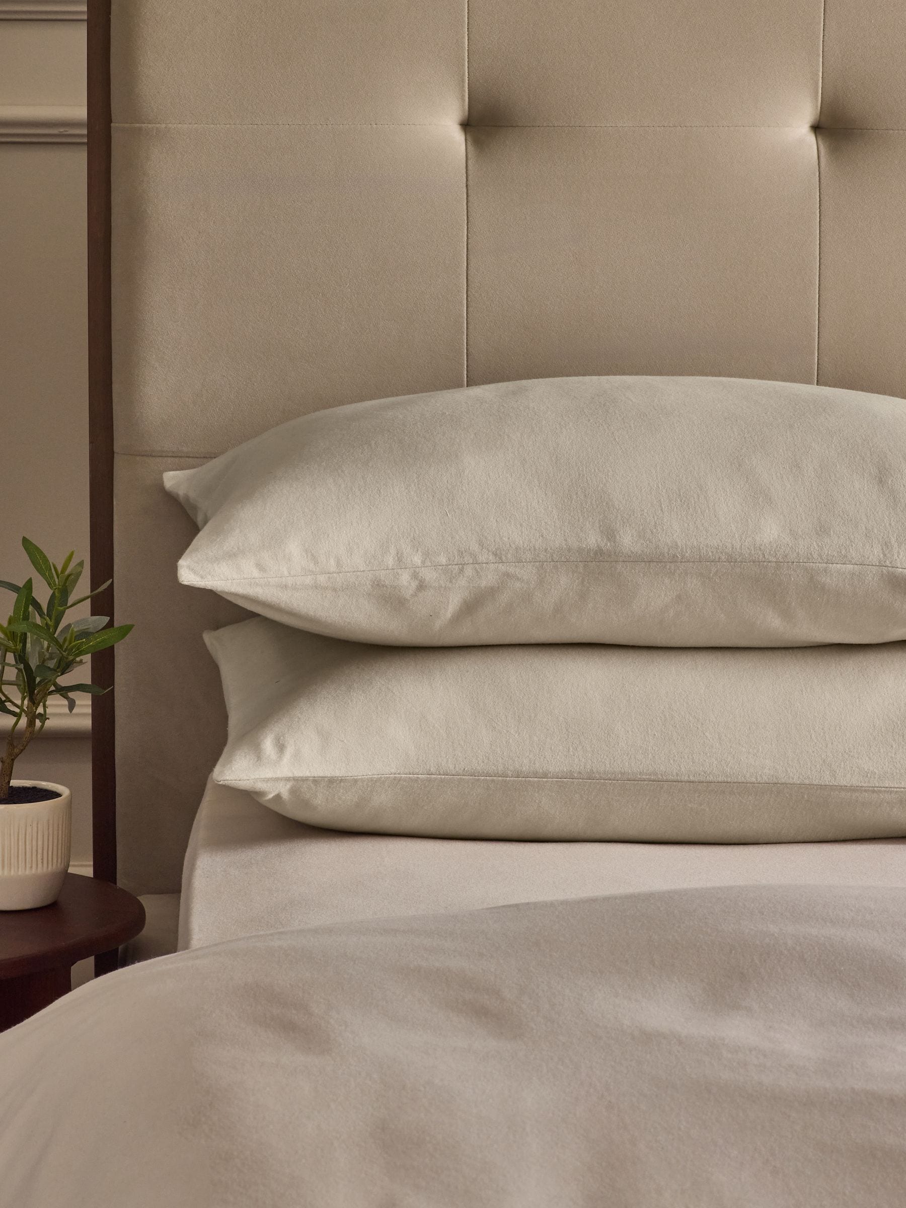 Set of 2 Supersoft 100% Brushed Cotton Pillowcases