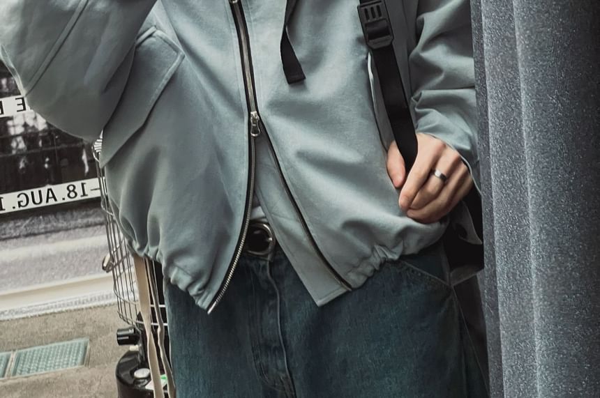 SeoulPop - Effen cropped jack met rits