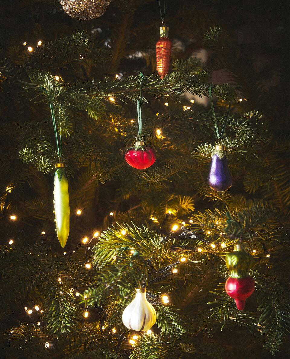 PACOTE DE DECORAÇÕES DE NATAL EM FORMATO DE VEGETAIS (PACOTE COM 6 UNIDADES)