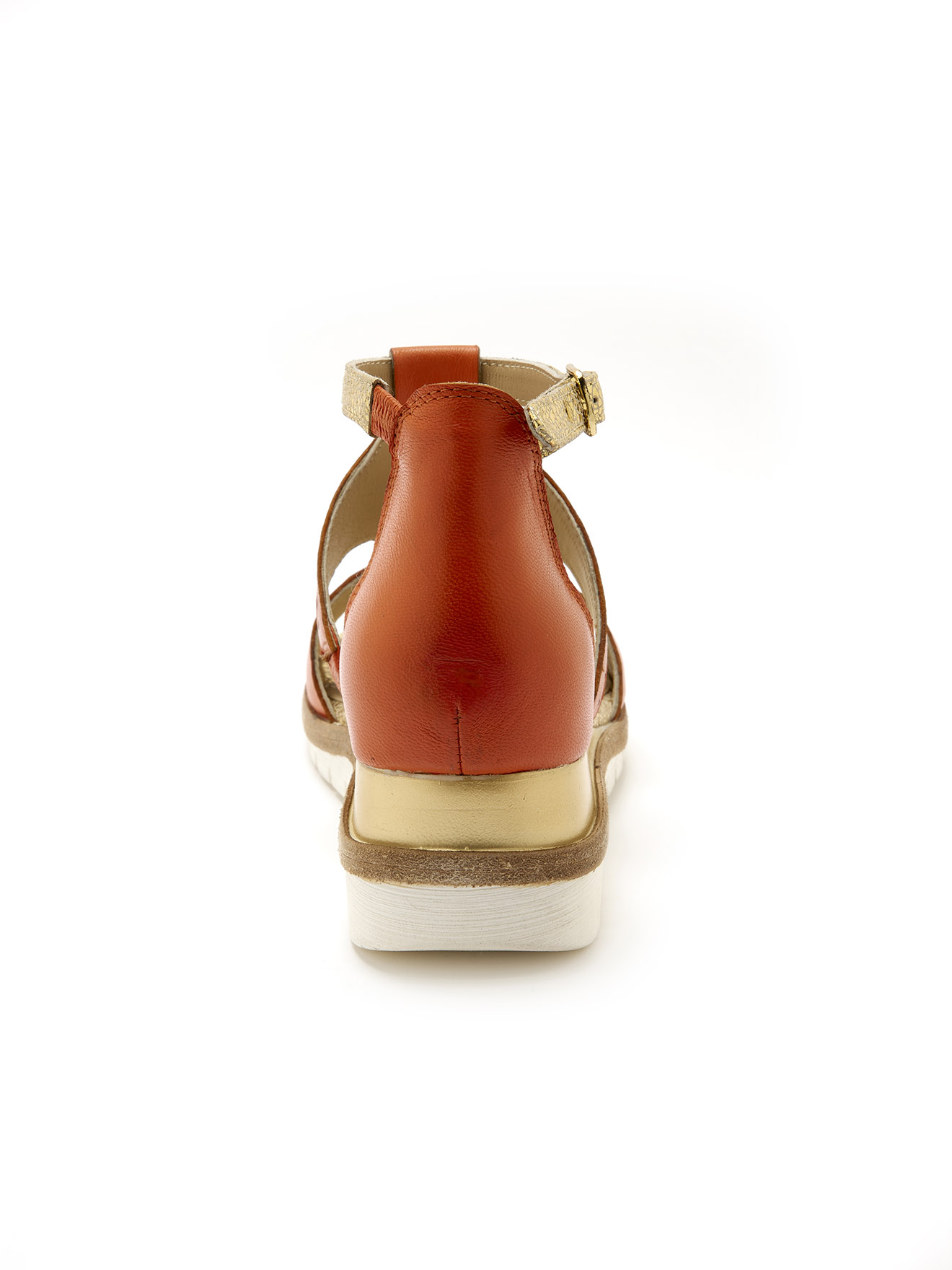 Sandales cuir motifs ajourés