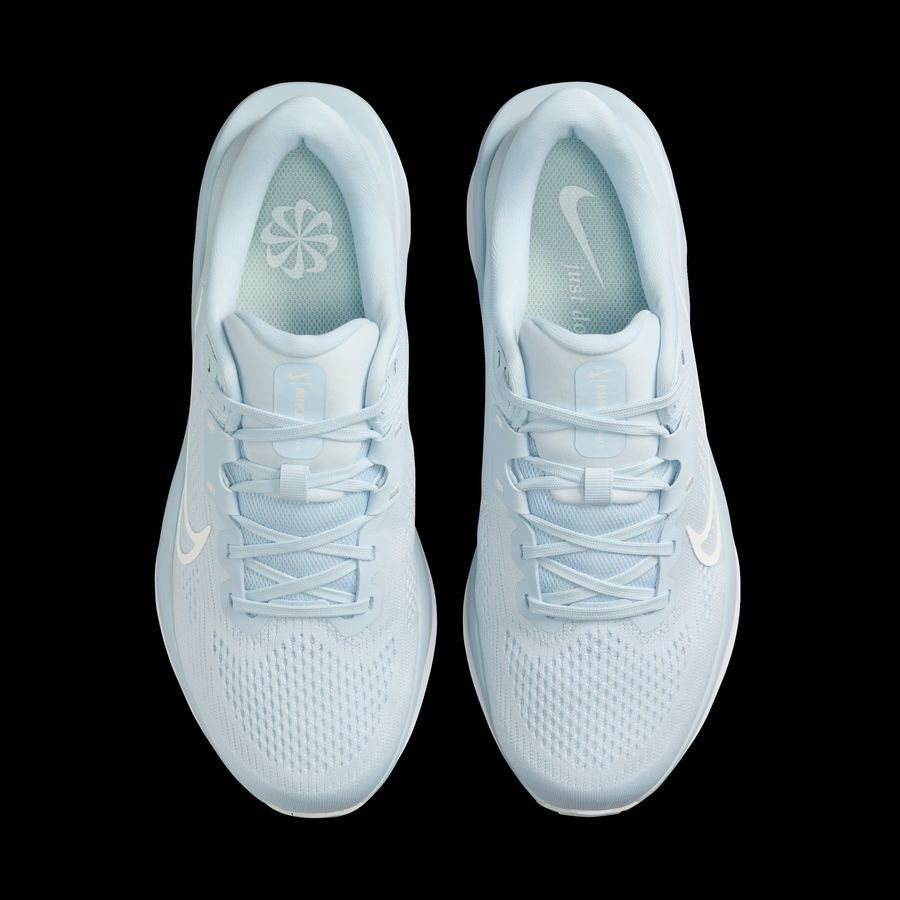 Nike Quest 6