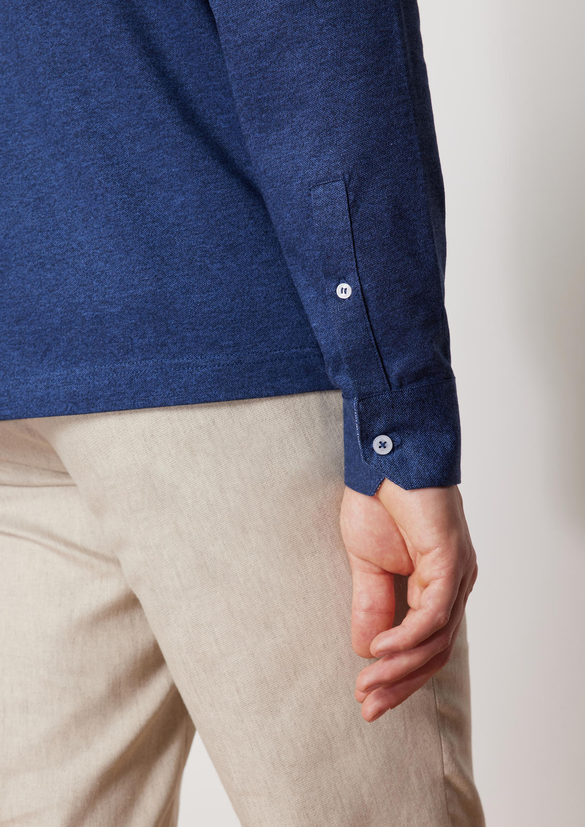 Polo manches longues Slim en coton mélangé uni bleu jeans à col officier