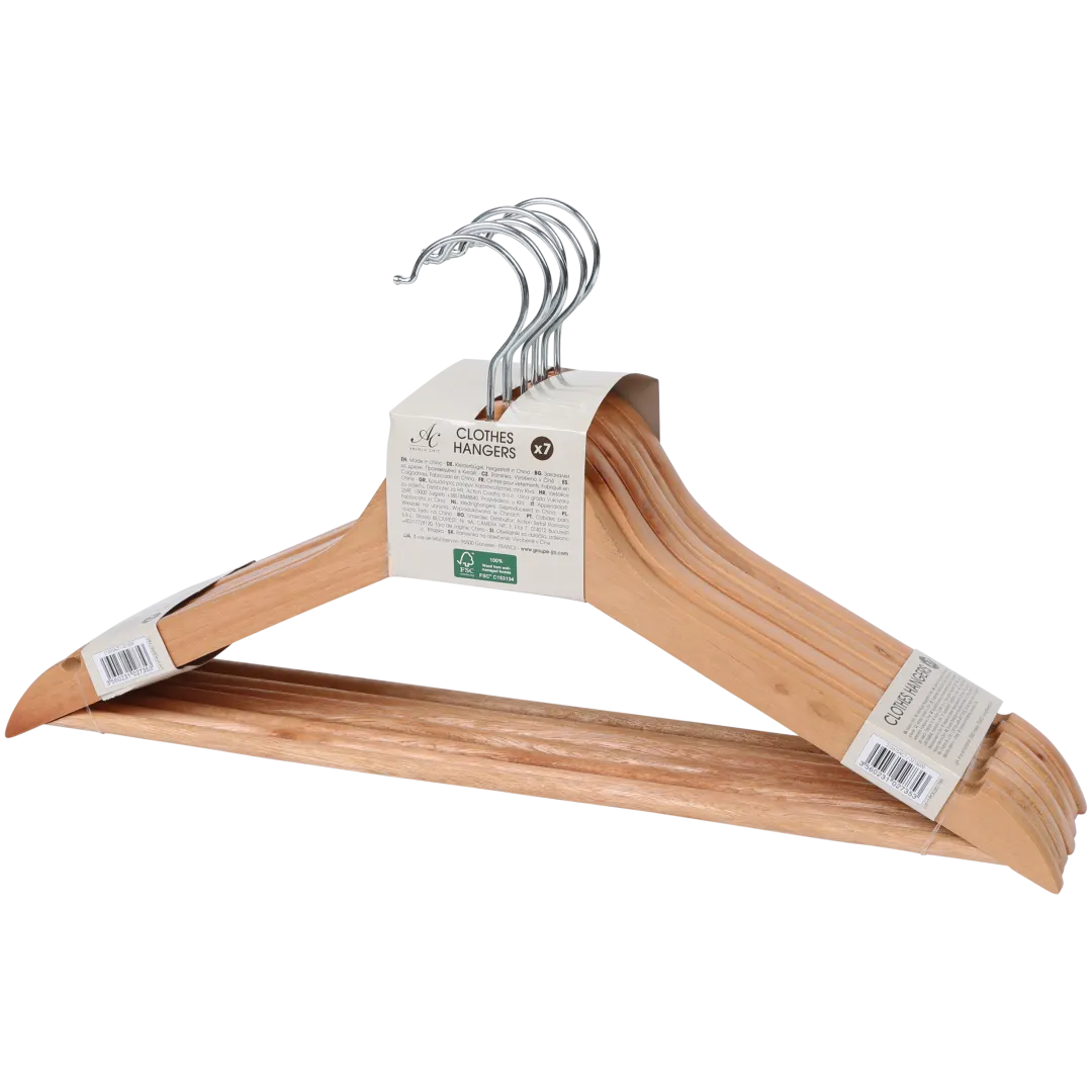 Cintres en bois