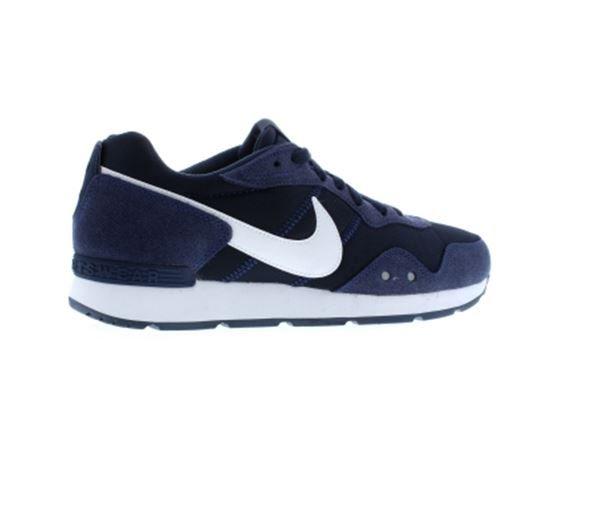Nike Venture Runner Trainers Mens
