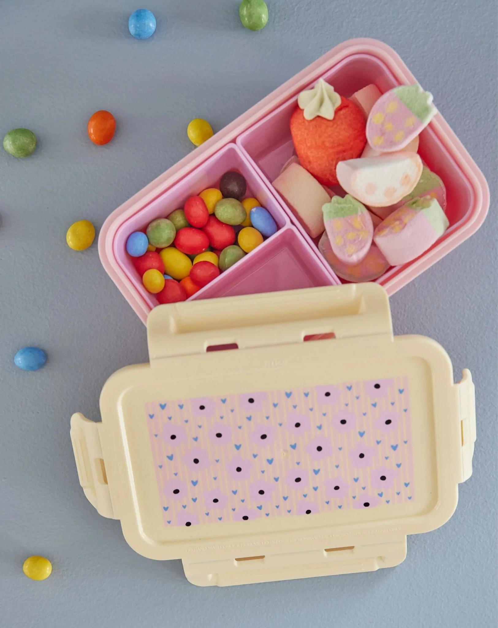Lunchbox FLOWERS mit 3 Innenfächern in rosa