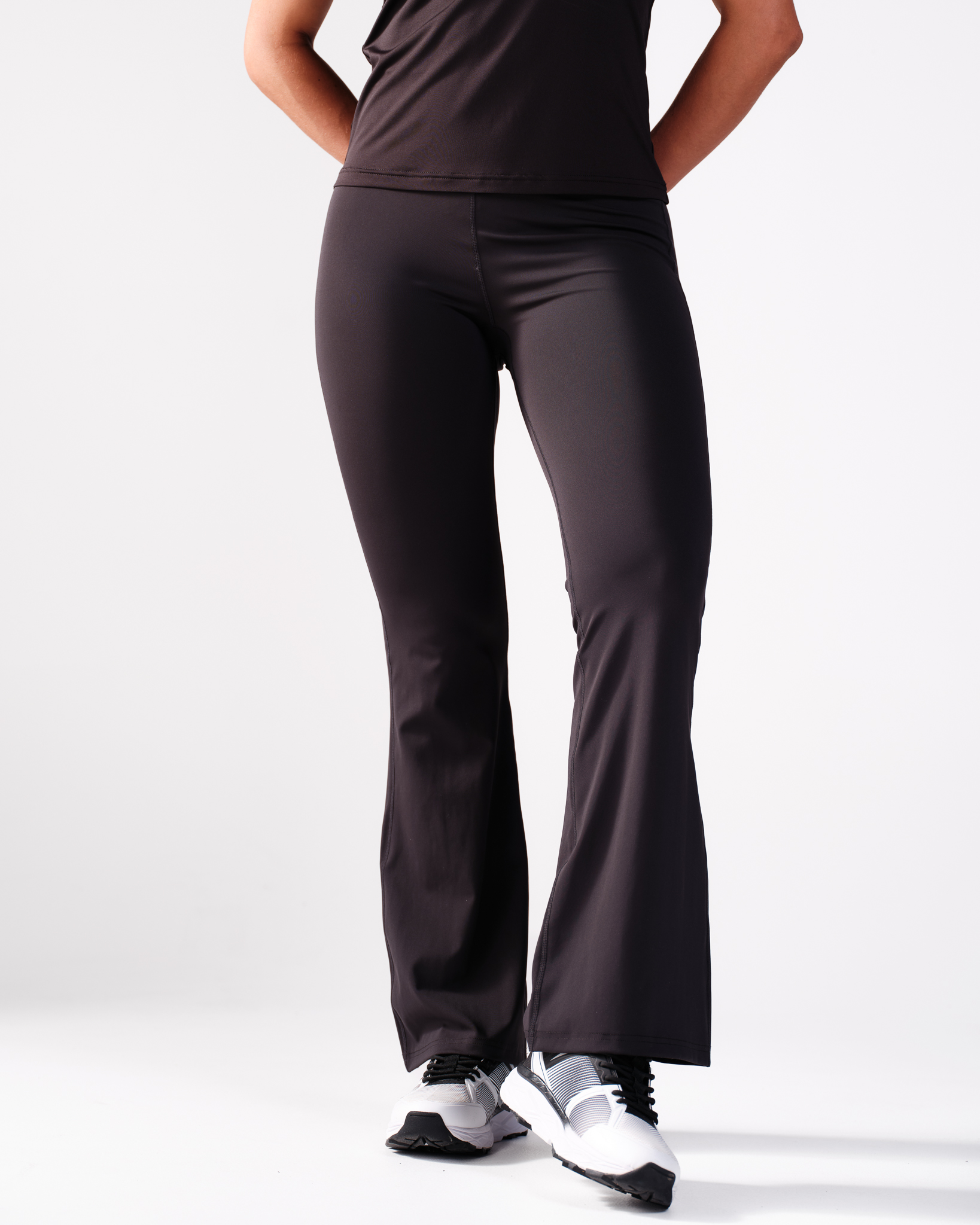 LEVITY Lotus Flare Pants Black