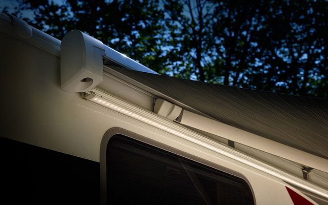 Thule Zelt / LED Montageschiene für Omnistor 5200