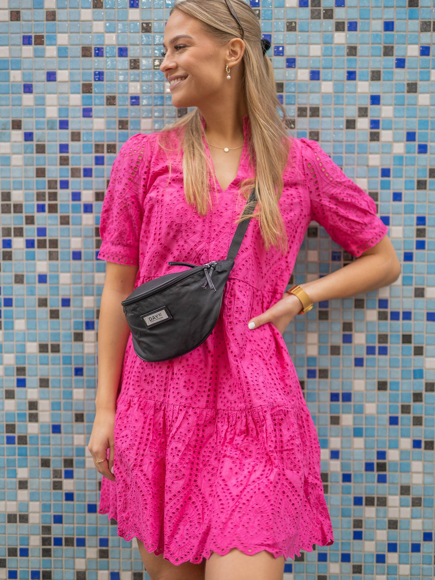 Holi Short Sleeve Dress