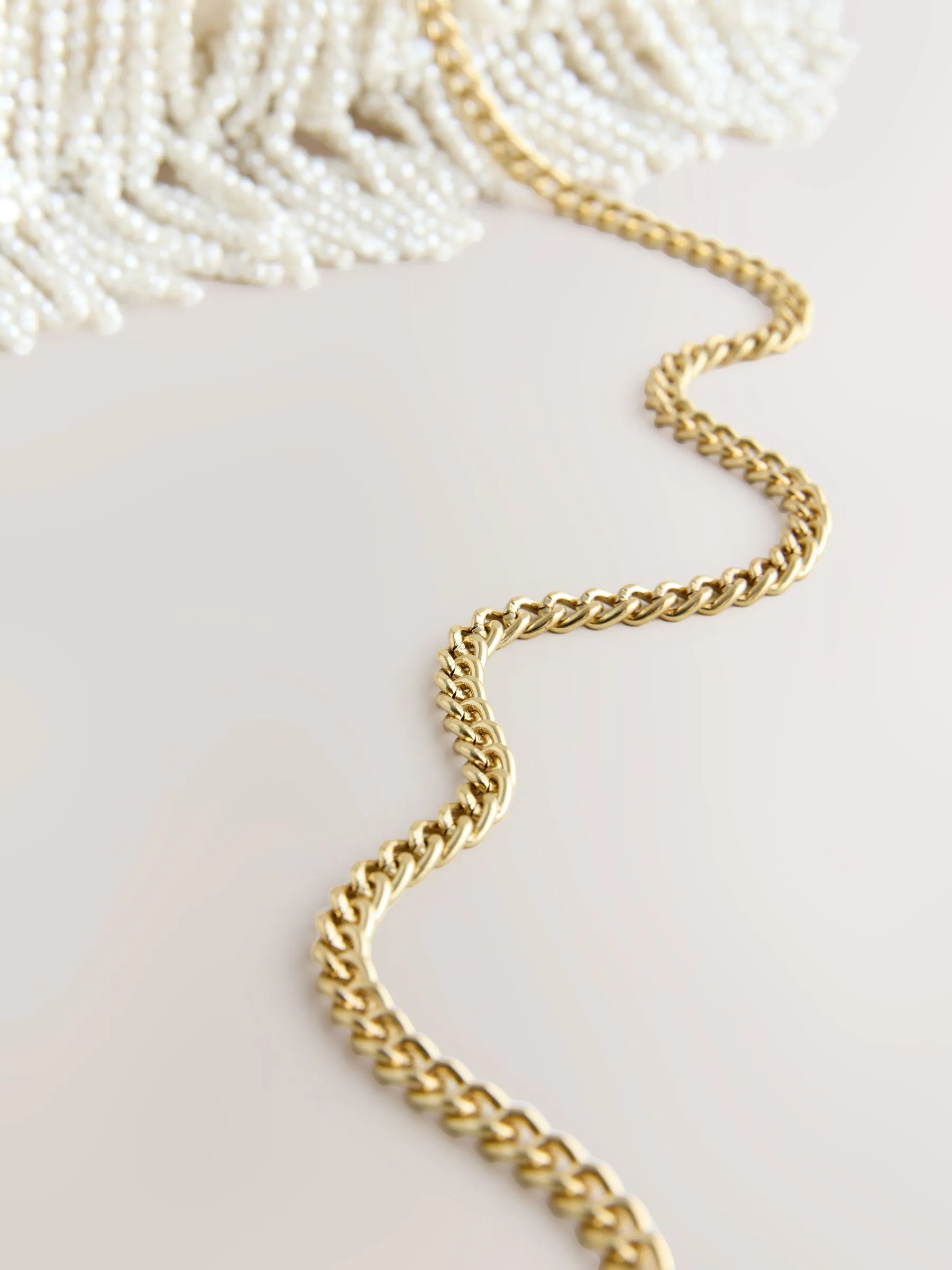 Wit - Pearl Effect Embellished Fringe Clutch Bag