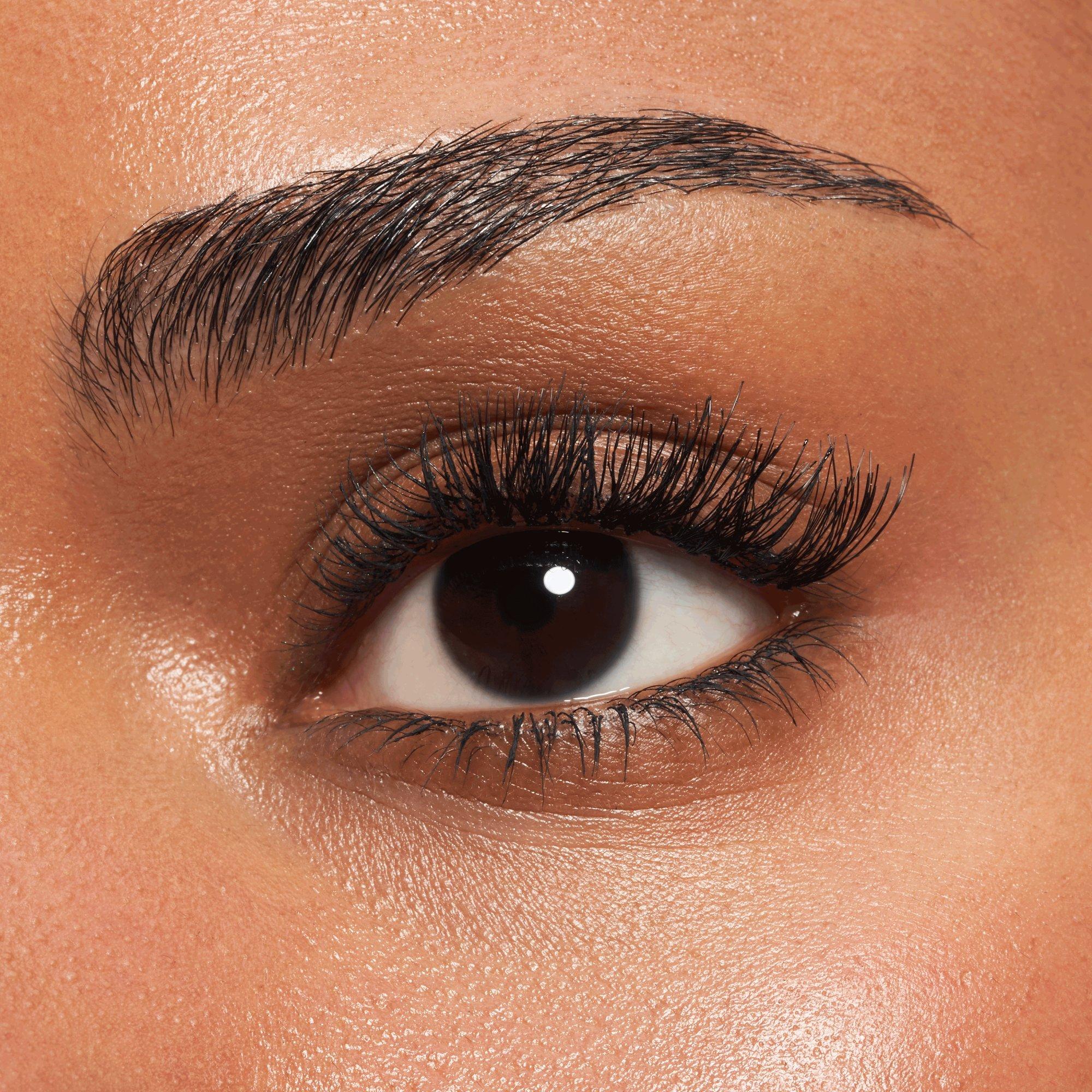 LASHES TO IMPRESS