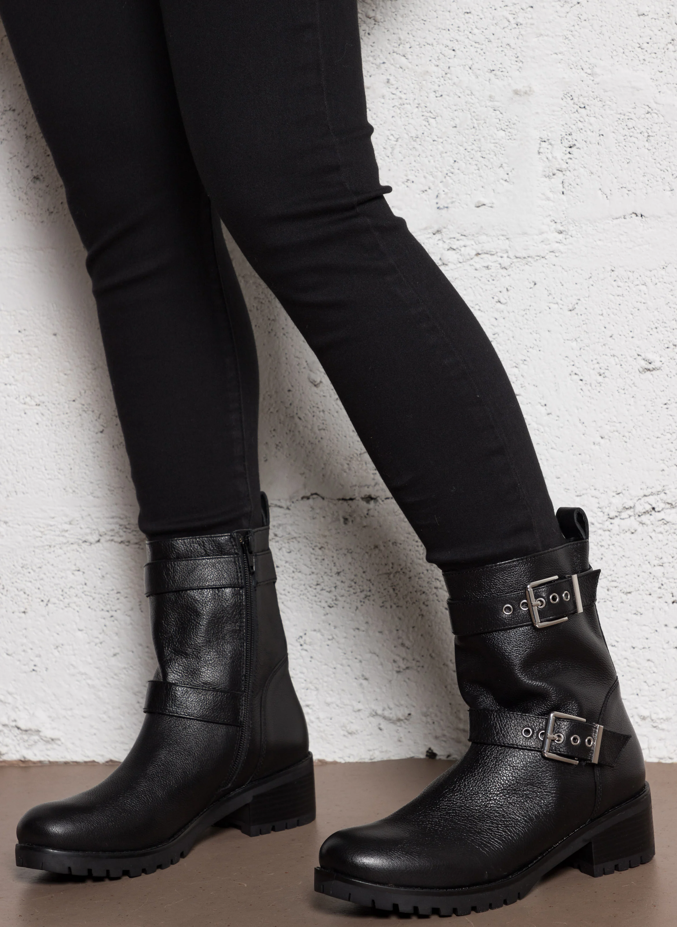 DANAE - Bottines crantées en cuir | Noir