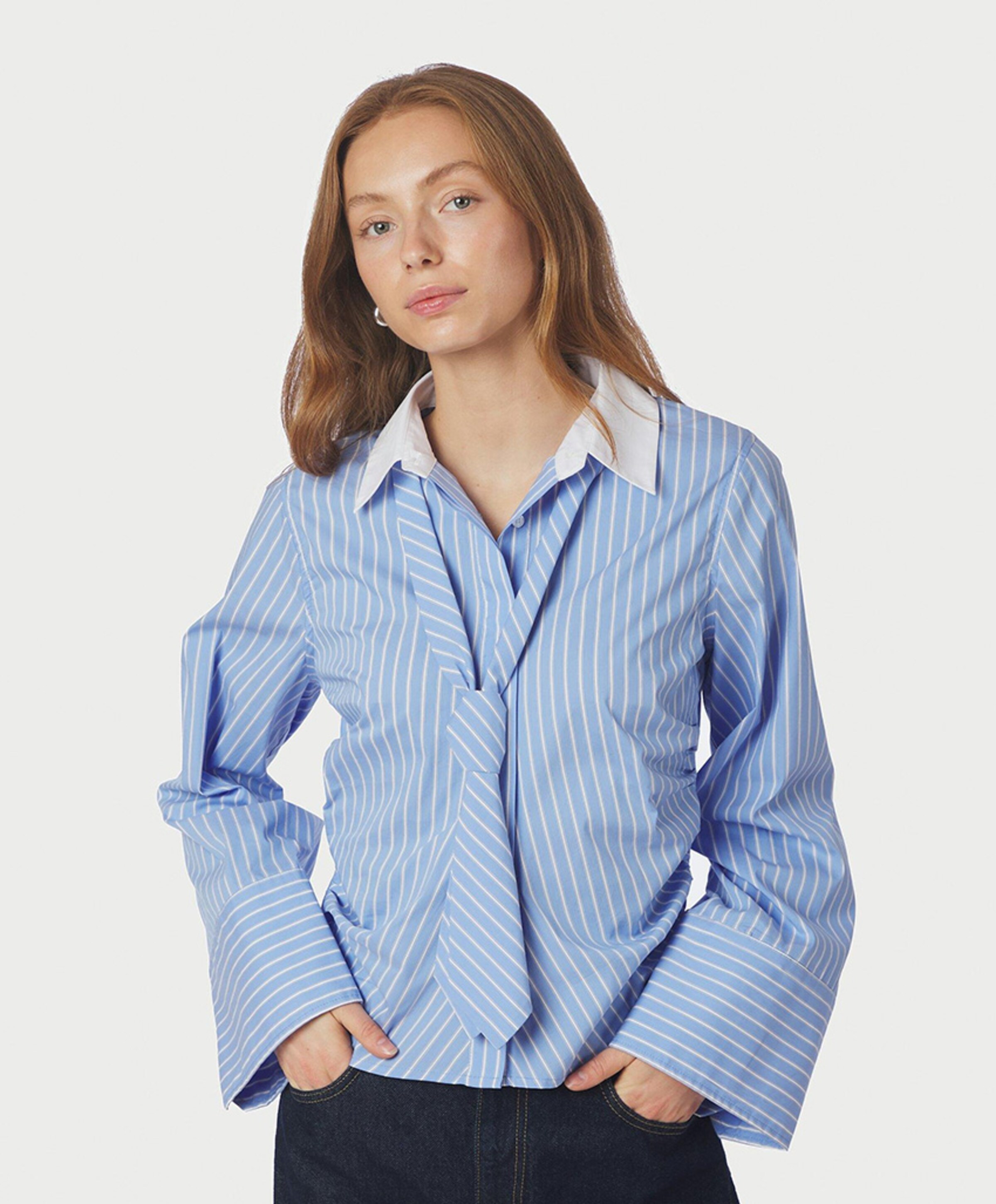 Neo Noir Dames blouse blauw