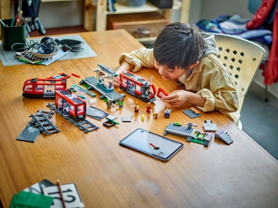 LEGO Stadstram en station (60423)