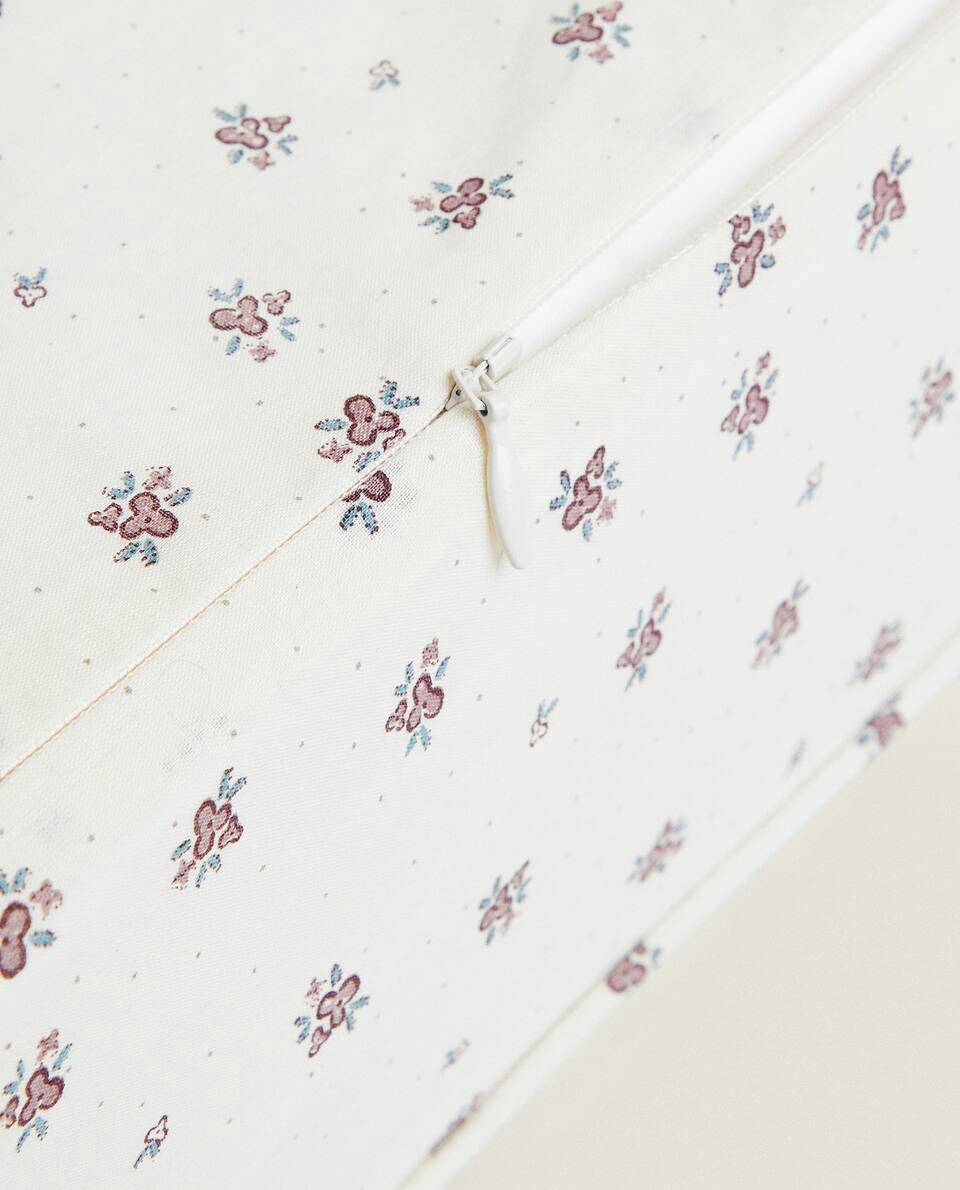 CAPA PARA TROCADOR DE FRALDÁRIO COM ESTAMPA FLORAL