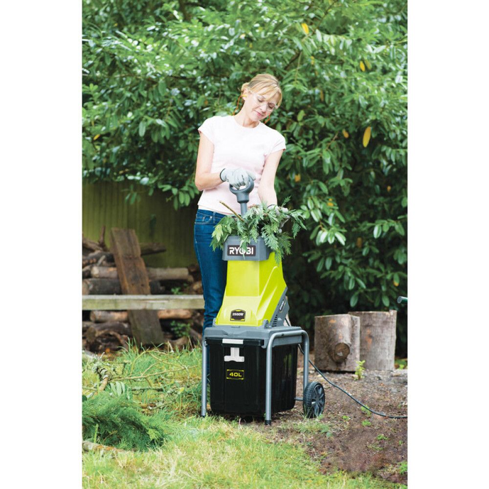 KOMPOSTKVERN RYOBI RSH2545B 2500 W