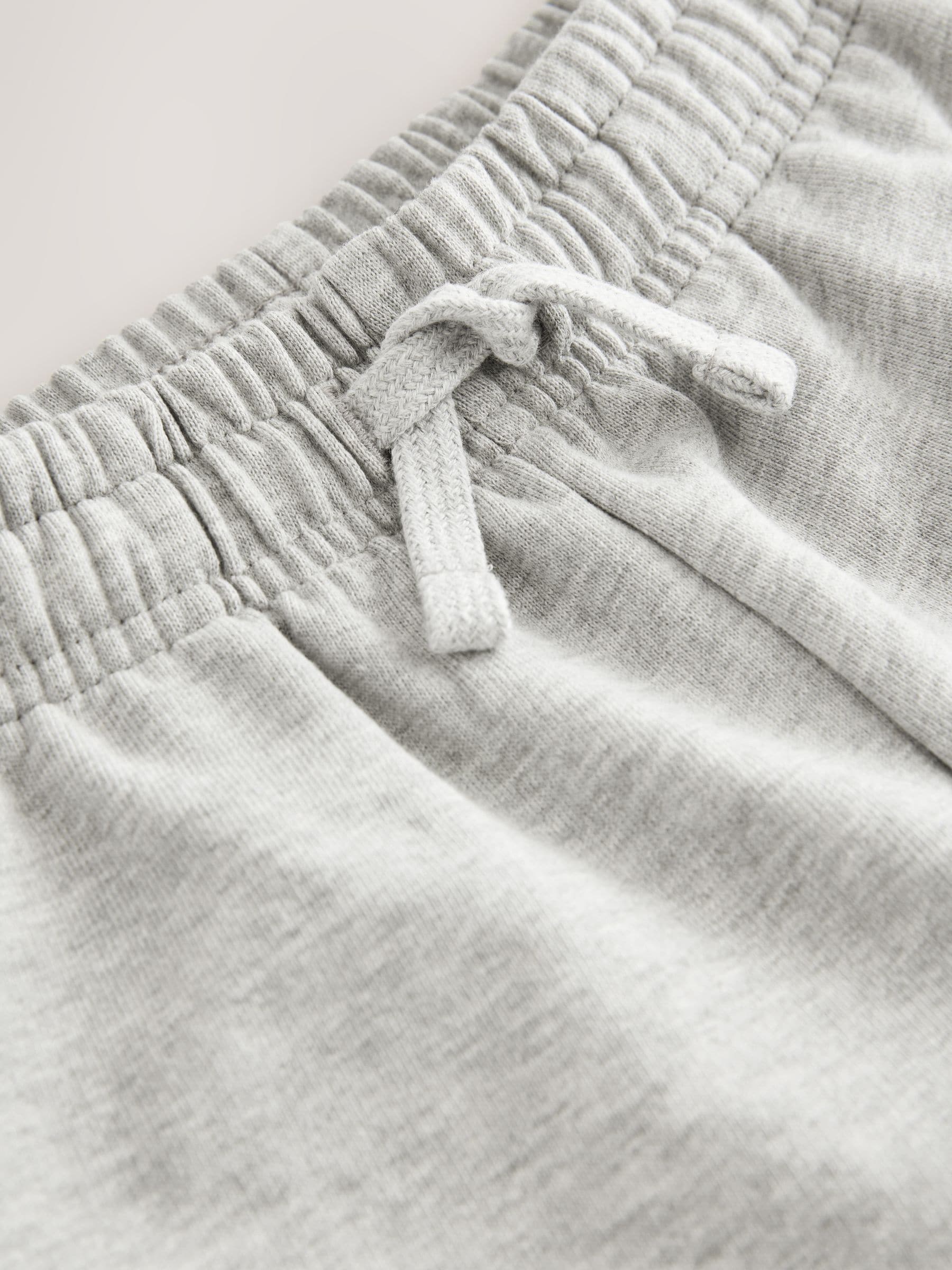 Grijs gemêleerd - Basic short (3-16jr)
